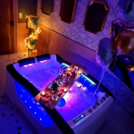 Royal Room Jacuzzi Haut De Gamme Centre Ville Mulhouse Eksteriør billede