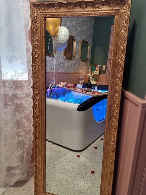 Royal Room Jacuzzi Haut De Gamme Centre Ville Mulhouse Eksteriør billede